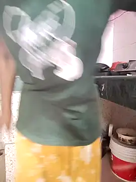 Desi Bhabi 01 online show from 11/08/25, 04:49