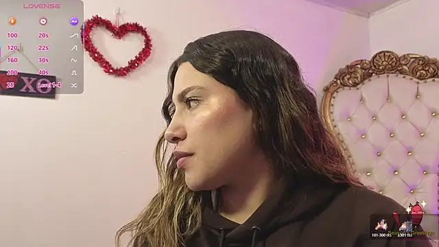 saaya tay online show from 11/13/25, 03:21