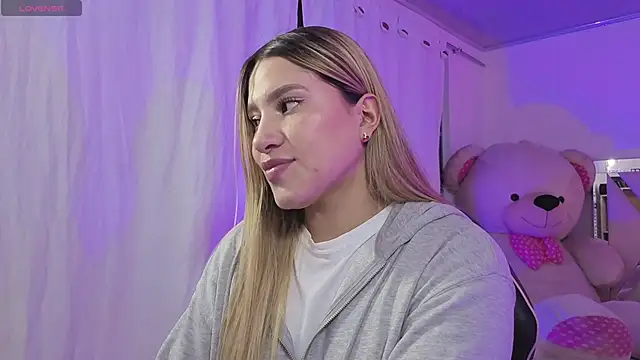 saaya tay online show from 04/06/26, 03:13