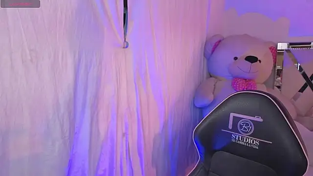 saaya tay online show from 04/08/26, 03:19