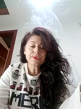 lunadicty online show from 12/20/25, 12:24