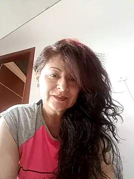 lunadicty online show from 12/17/25, 01:32