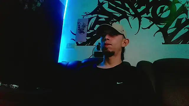 Snapshot of Chris__Jones chatting on 07/14/26, 10:49 Chris Jones online show from 07/14/26, 10:49