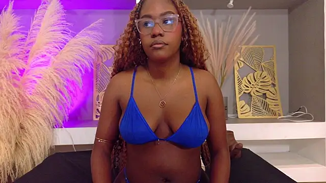 RachelStonne online show from 11/28/25, 12:49