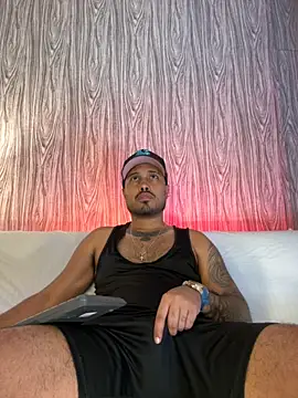 PapiStan online show from 10/08/25, 04:14