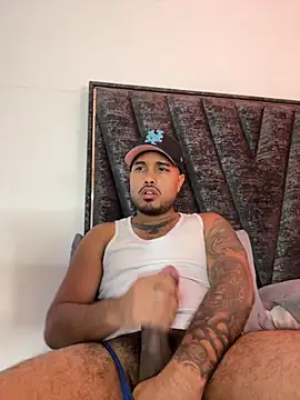 PapiStan online show from 10/21/25, 06:24