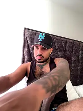 PapiStan online show from 12/15/25, 06:25