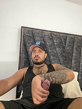 PapiStan online show from 11/14/25, 05:00