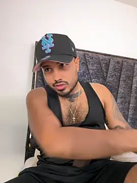 PapiStan online show from 11/13/25, 02:04