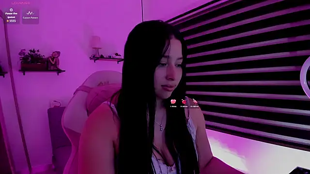 alice scoth 69 online show from 04/19/26, 05:47