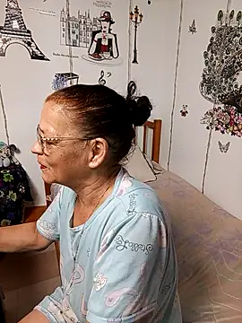 katrina perez online show from 02/01/26, 10:13