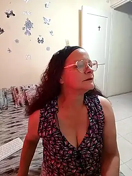 katrina perez online show from 03/21/25, 02:51