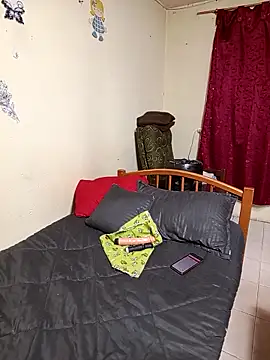 katrina perez online show from 12/17/25, 10:59