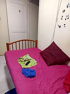 katrina perez online show from 11/07/25, 09:52