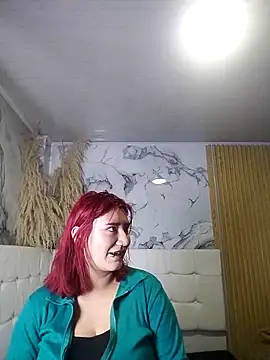 Cerecitaa02  online show from 11/25/25, 11:43