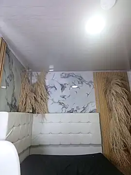 Cerecitaa02  online show from 02/08/26, 01:42