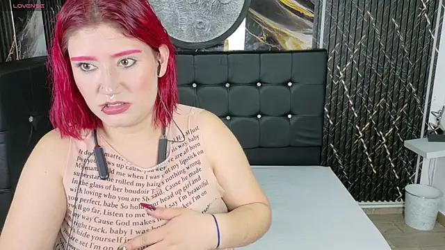 Cerecitaa02  online show from 03/25/26, 11:47