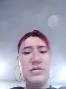 Cerecitaa02  online show from 12/02/25, 11:34