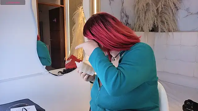 Cerecitaa02  online show from 04/13/26, 11:53