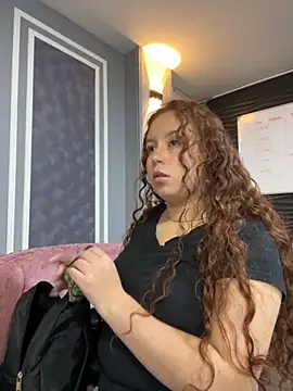 AmmberJones online show from 11/19/25, 12:16