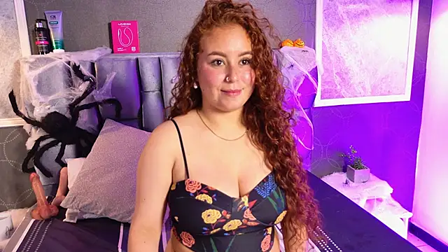 AmmberJones online show from 10/22/25, 01:21