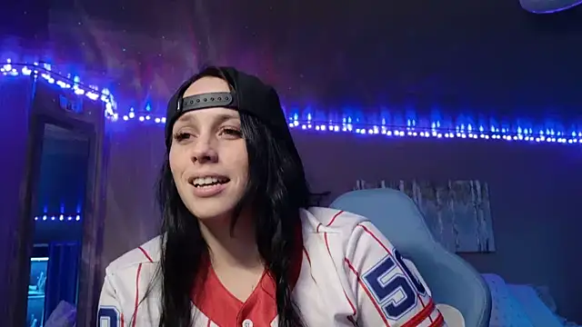 Snapshot of mavismable chatting on 01/07/26, 04:17 mavismable online show from 01/07/26, 04:17