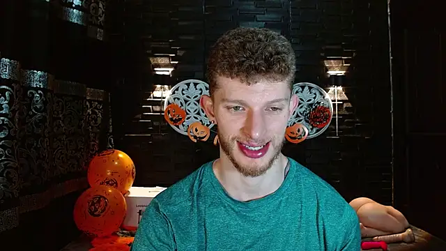 andrewxbi online show from 10/20/25, 04:07