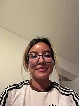 Pretty roxxyy online show from 03/08/26, 12:49