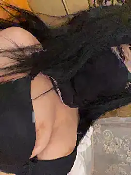 QueenLujaine online show from 04/19/26, 01:23