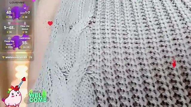 Snapshot of Meng-MM chatting on 11/07/25, 02:10 Meng-MM online show from 11/07/25, 02:10