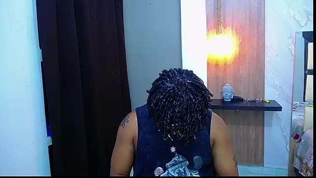 Snapshot of black_king_241 chatting on 09/29/25, 04:19 black king 241 online show from 09/29/25, 04:19