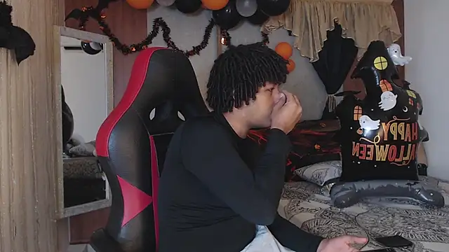 black king 241 online show from 10/23/25, 03:27