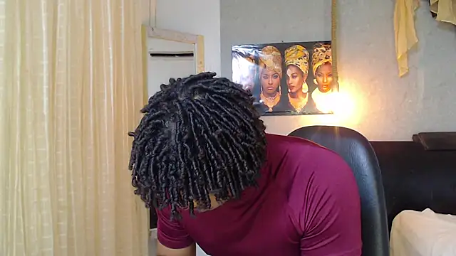 Snapshot of black_king_241 chatting on 10/02/25, 02:48 black king 241 online show from 10/02/25, 02:48