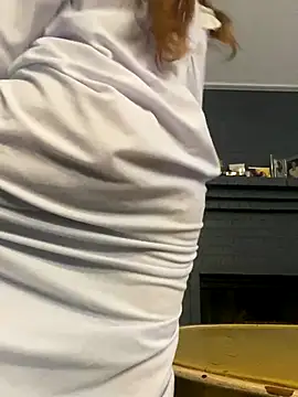 bankruptbabe online show from 12/01/25, 06:14