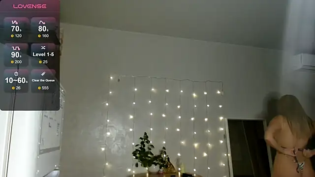 Eva   forever online show from 11/11/25, 01:11