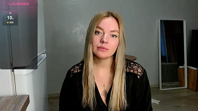 Eva   forever online show from 11/06/25, 01:31