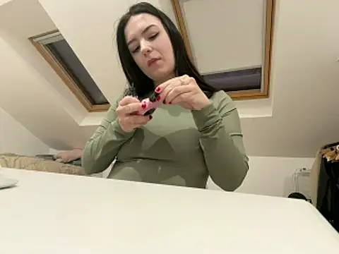 MoonlitLust online show from 03/31/26, 06:54