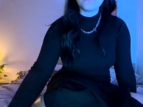 MoonlitLust online show from 03/13/26, 10:26