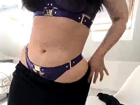 MoonlitLust online show from 05/22/26, 08:01