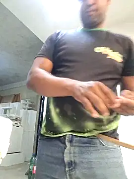 elnegro707070 online show from 12/01/25, 11:05