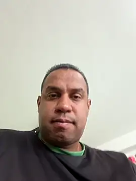 Snapshot of elnegro707070 chatting on 12/21/25, 06:20 elnegro707070 online show from 12/21/25, 06:20