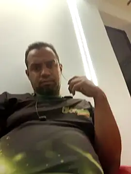 elnegro707070 online show from 11/25/25, 01:06