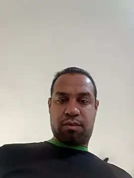 elnegro707070 online show from 10/24/25, 10:58