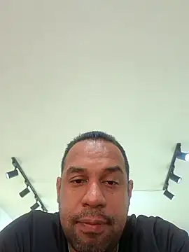 Snapshot of elnegro707070 chatting on 01/14/26, 11:14 elnegro707070 online show from 01/14/26, 11:14