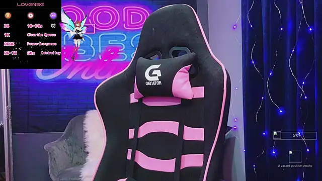 AlessiaCroft online show from 10/30/25, 05:06