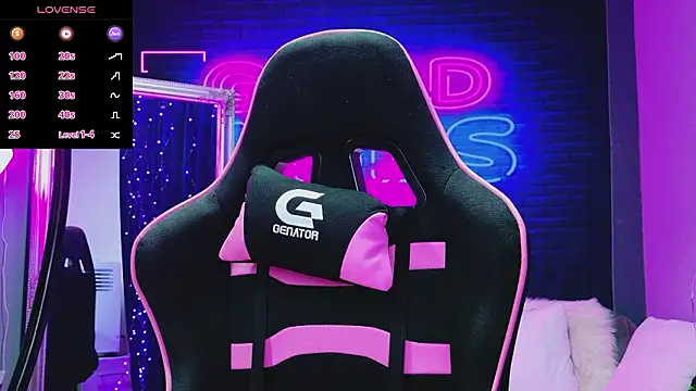 AlessiaCroft online show from 03/23/26, 05:07