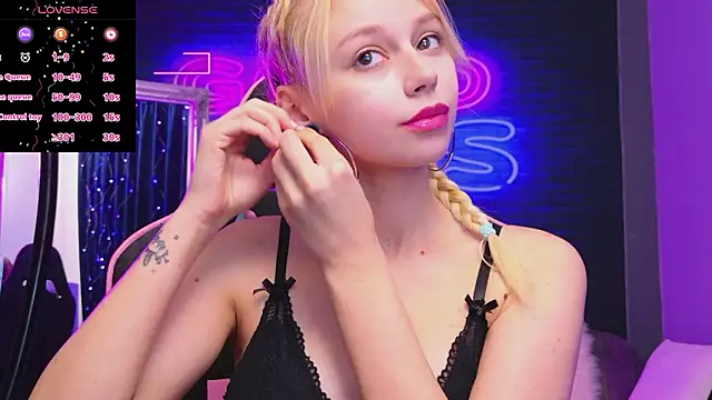 AlessiaCroft online show from 03/25/26, 05:07