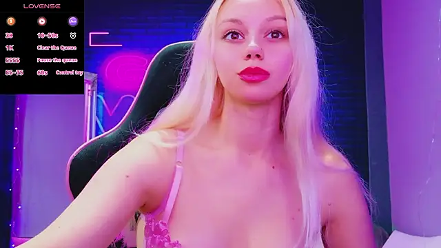 AlessiaCroft online show from 03/13/26, 05:12