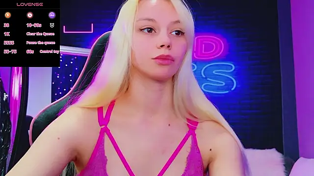 AlessiaCroft online show from 03/21/26, 05:08