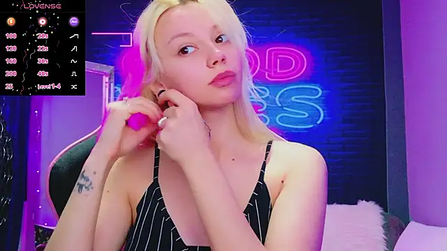 AlessiaCroft online show from 03/15/26, 03:46